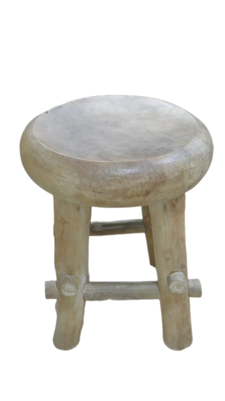  Product image 2 of the product “Round stool with 4 feets made of teak root, about 36cm diameter and 45cm height ”